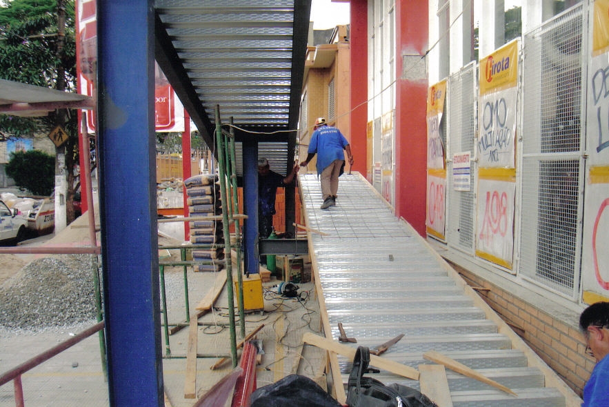 Mezanino em Sp Sumaré - Mezanino em Painel Wall